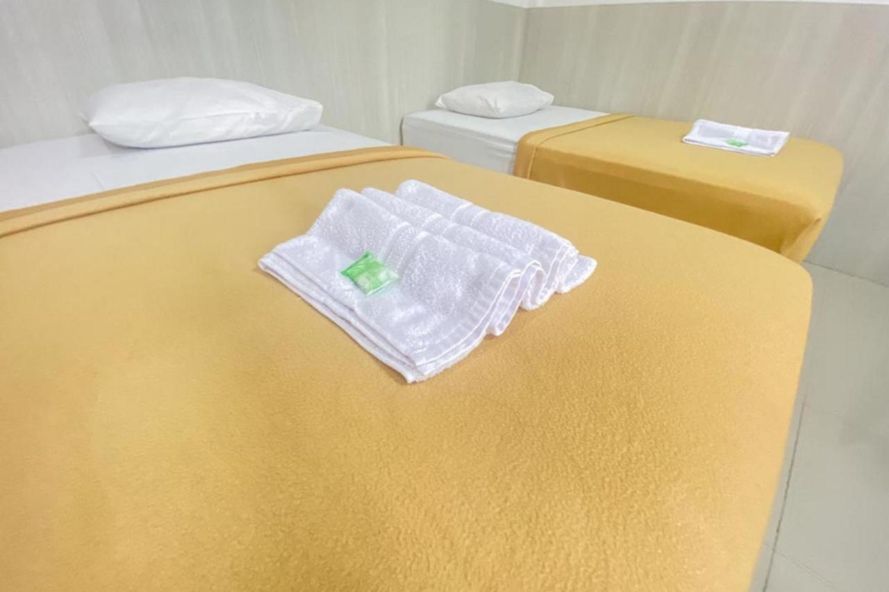Hotel Giga Sidrap Rappang Esterno foto